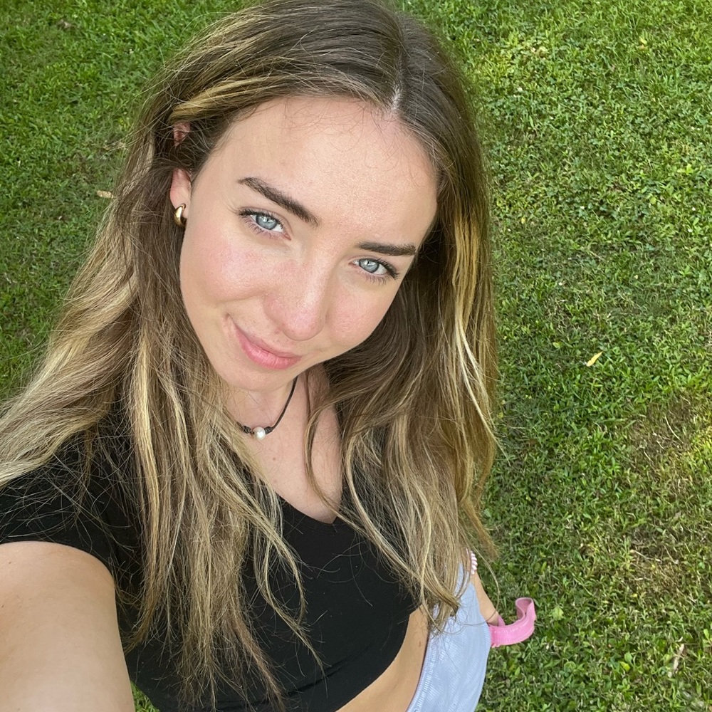 Meet your Posher, Genna